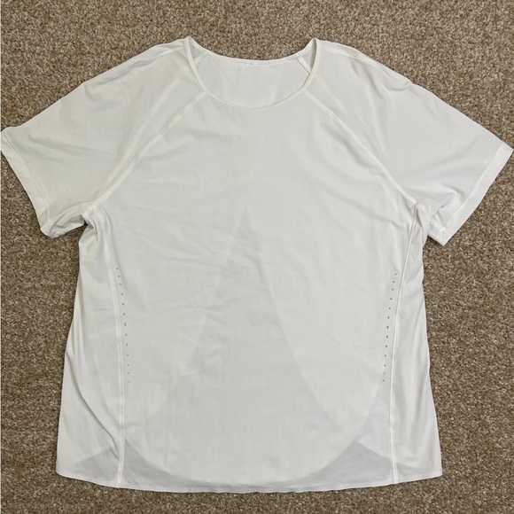 lululemon athletica White Short Sleeve Tee - Picture 1 of 7